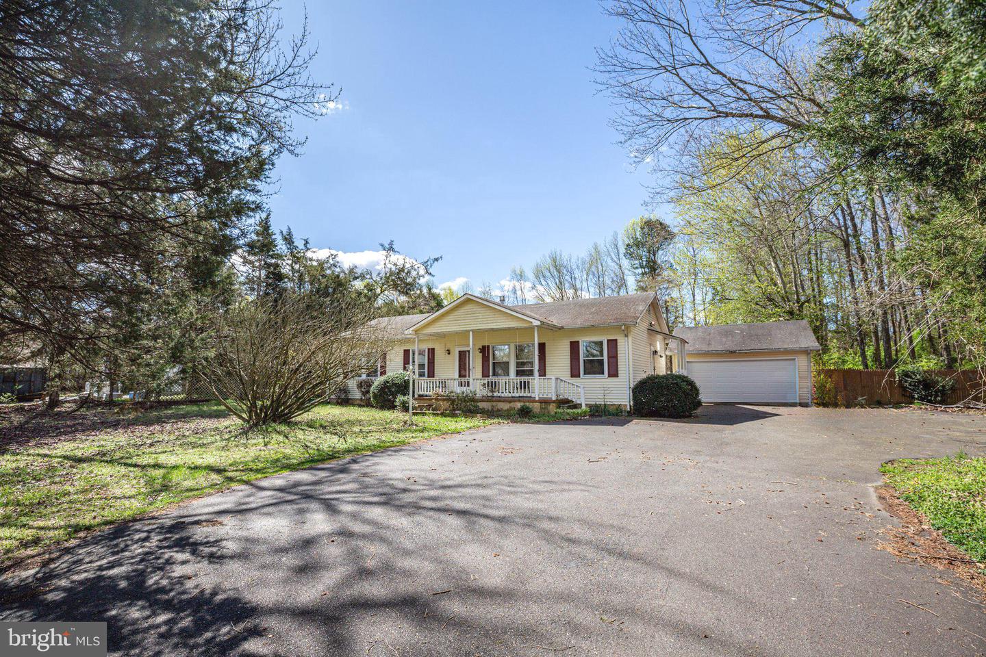 8030 KINGS HWY   - REMAX Realty Group Rehoboth Real Estate