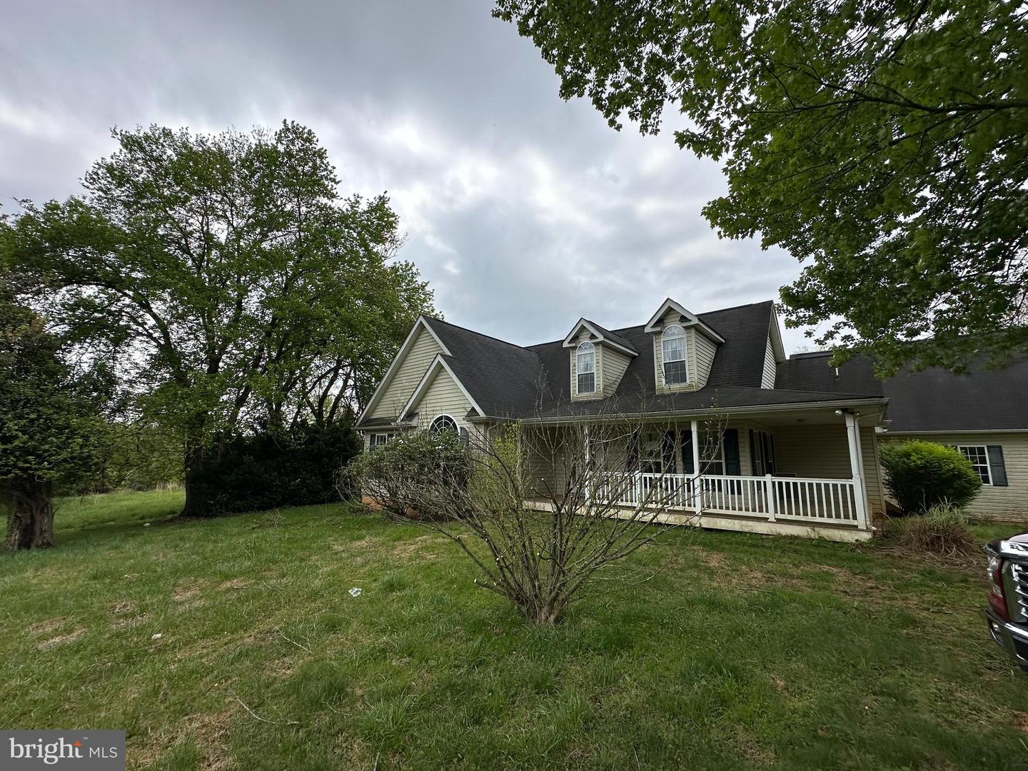 4 CASTLE ROCK LN   - REMAX Realty Group Rehoboth Real Estate