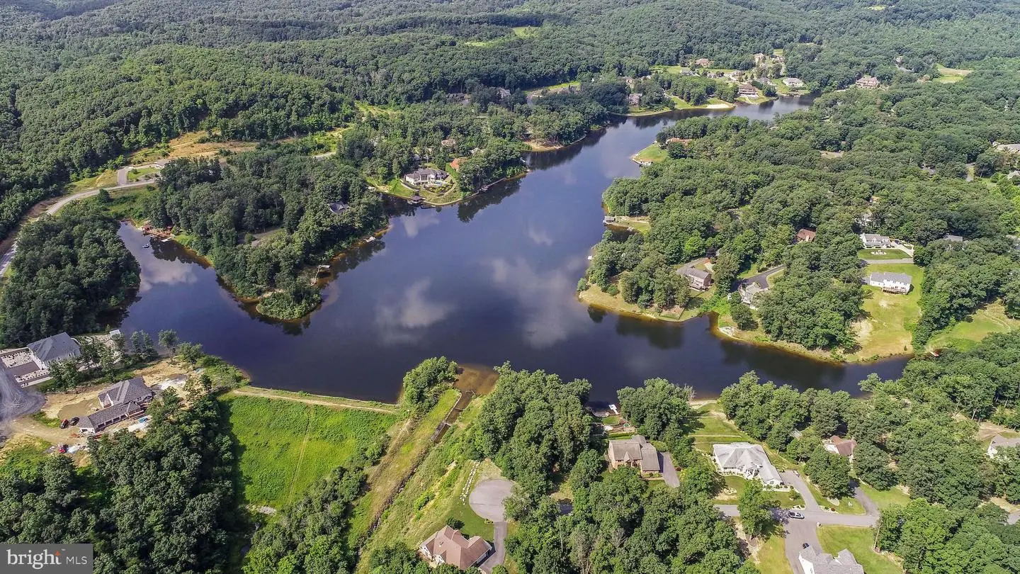 22 MEADOW WAY   - REMAX Realty Group Rehoboth Real Estate